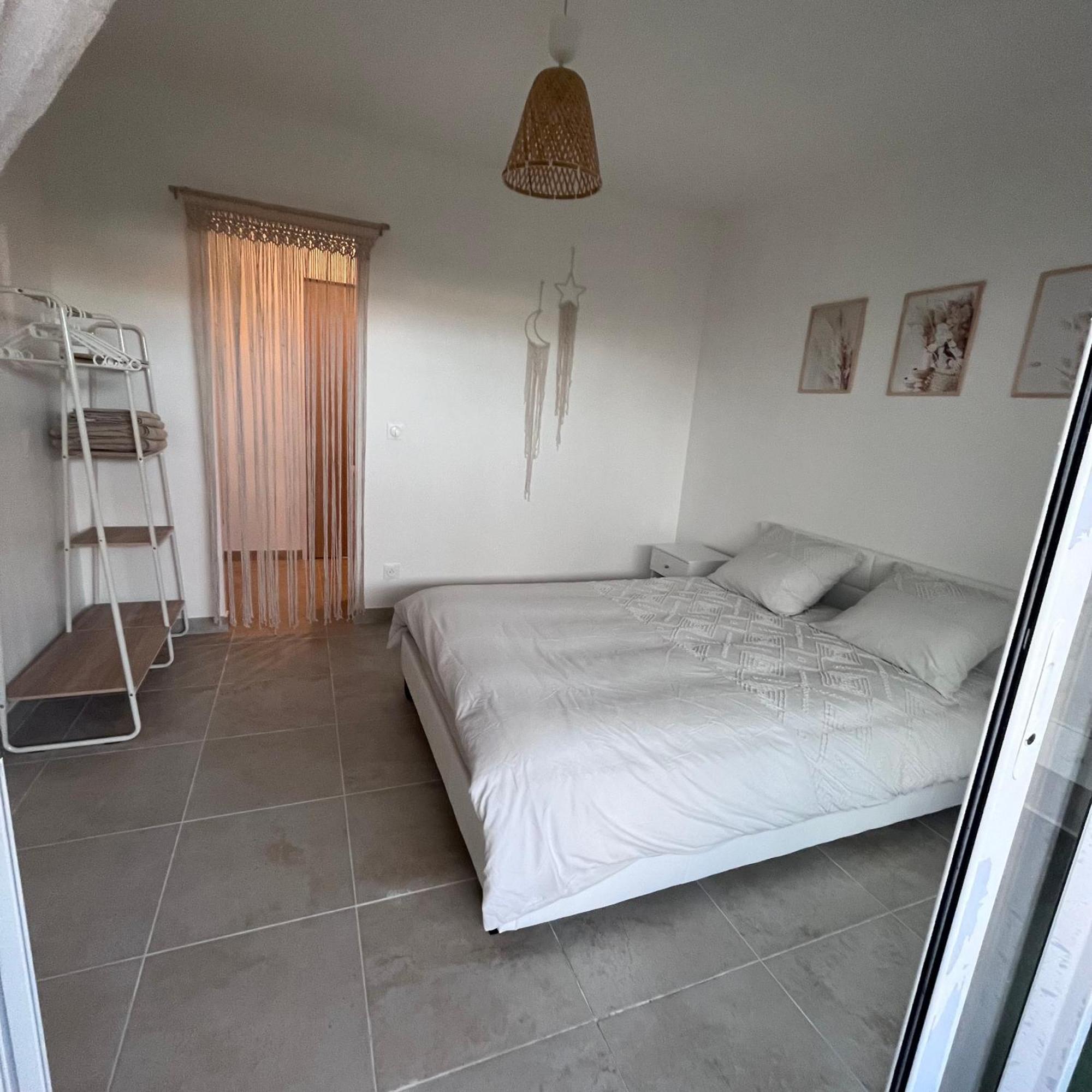 Cocon Avec Spa Mios Exterior foto